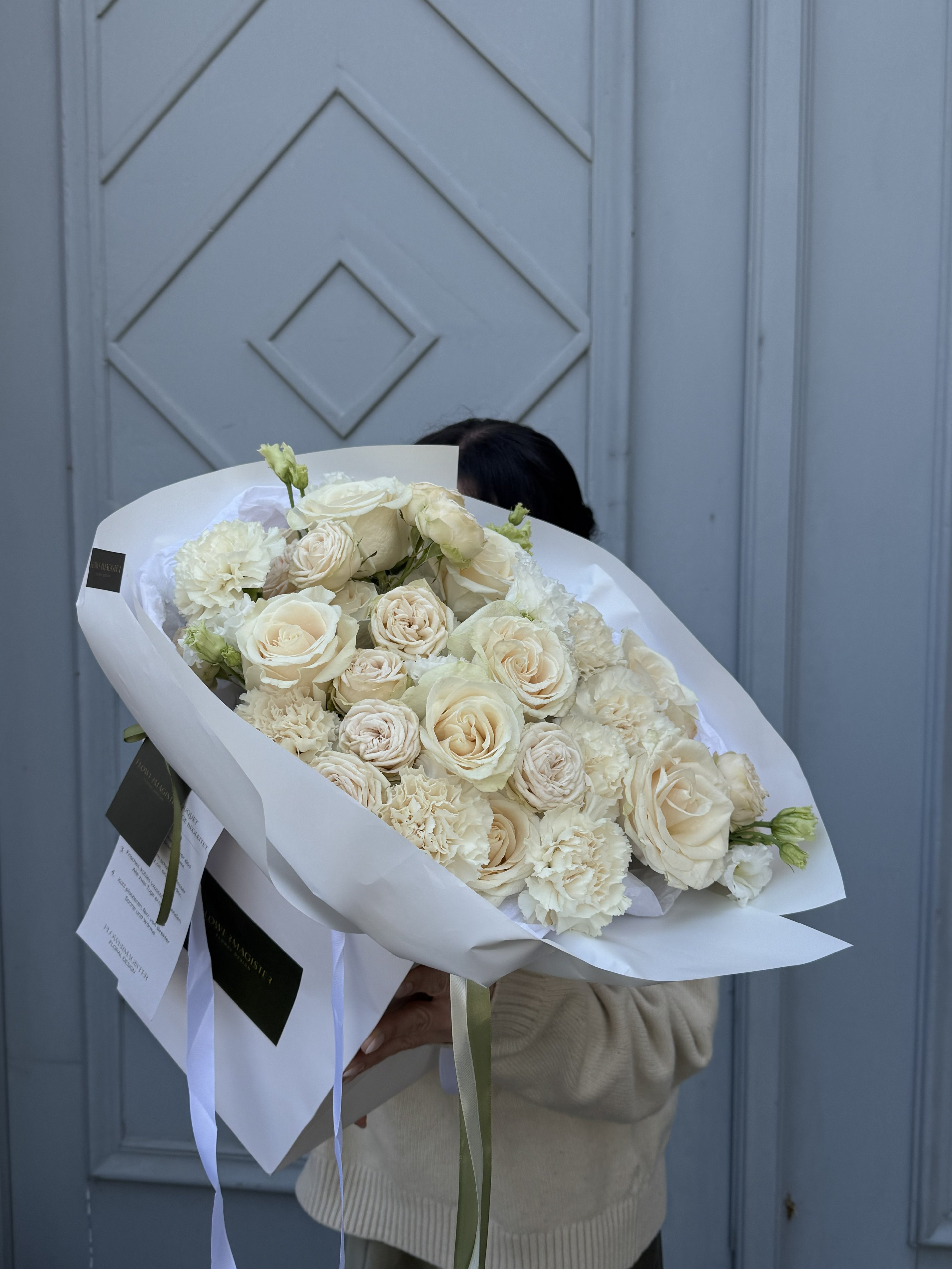 IVORY SIGNATURE